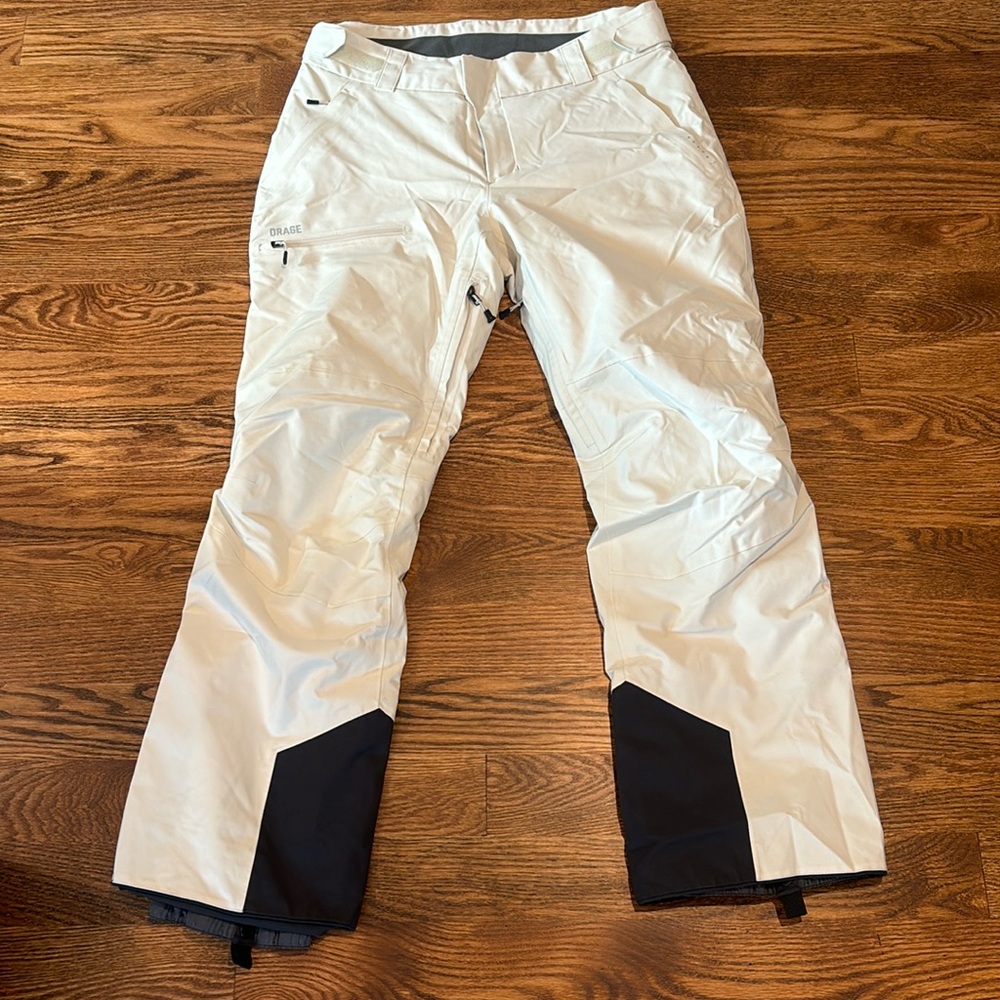 Orage women’s Clara insulated ski pants—never worn XL